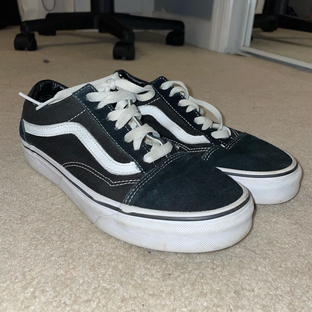 Black Vans